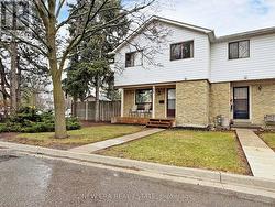 55 - 6540 FALCONER DRIVE  Mississauga, ON L5N 1M1