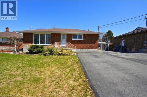 53 FREEMAN Avenue  Guelph, ON N1H 4S9