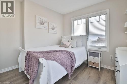 1133 Duignan Crescent, Milton, ON - Indoor Photo Showing Bedroom