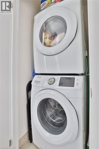 1133 Duignan Crescent, Milton, ON - Indoor Photo Showing Laundry Room