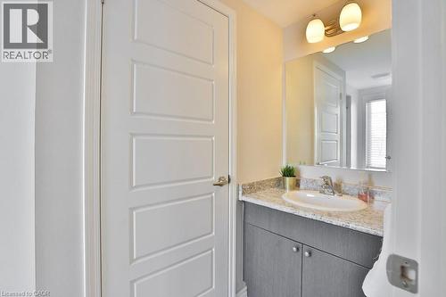 1133 Duignan Crescent, Milton, ON - Indoor Photo Showing Bathroom