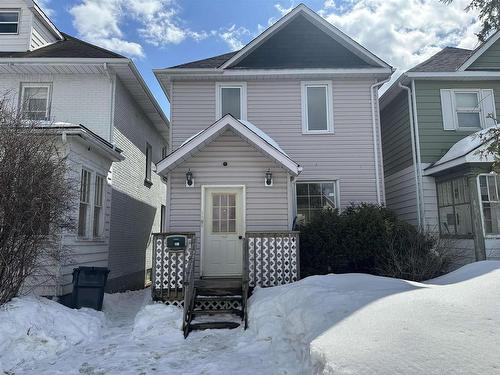 118 Amelia St W  Thunder Bay, ON P7E 4A2