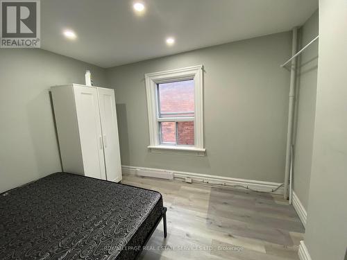 203 - 206 CARLTON STREET , Toronto, Ontario M5A 2L1 2