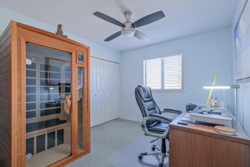 1056 Aubrey Road, West Kelowna, BC - Indoor Photo Showing Office