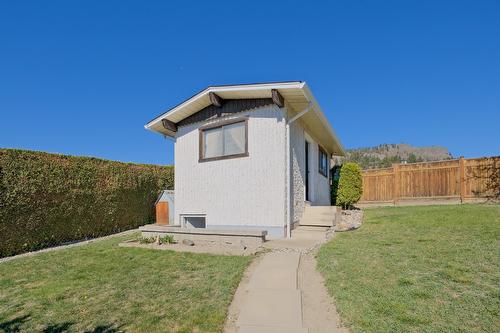 1056 Aubrey Road, West Kelowna, BC - Outdoor