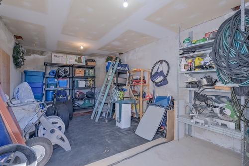 1056 Aubrey Road, West Kelowna, BC - Indoor