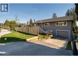 1056 DANSEY AVENUE  Coquitlam, BC V3K 3H3