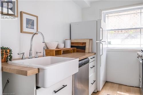 24 Patrick Street, Hamilton, ON - Indoor