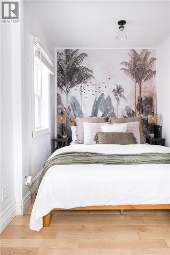 24 Patrick Street, Hamilton, ON - Indoor Photo Showing Bedroom
