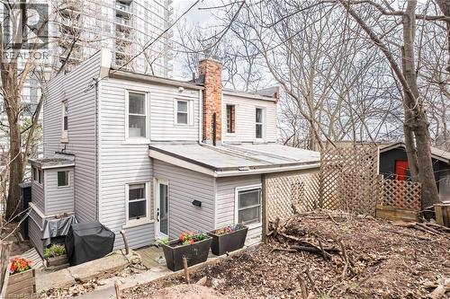 24 Patrick Street, Hamilton, ON - Outdoor