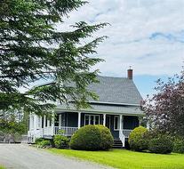 595 260 RTE Saint-Quentin, NB E8A 2L6