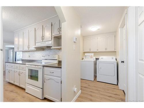 31 Leafwood Cres, Fredericton, NB 