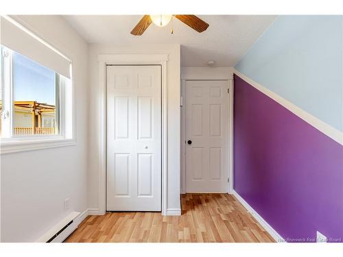 31 Leafwood Cres, Fredericton, NB 