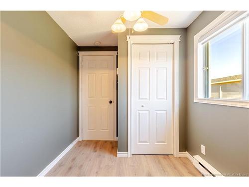 31 Leafwood Cres, Fredericton, NB 