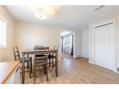 31 Leafwood Cres, Fredericton, NB 