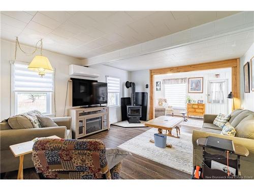 535 Main St, Doaktown, NB 