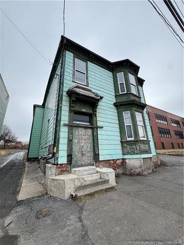 206 Wentworth ST  Saint John, NB E2L 2T3