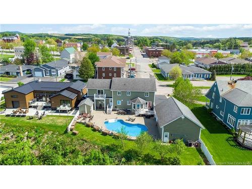 380 Front St, Grand Falls, NB 