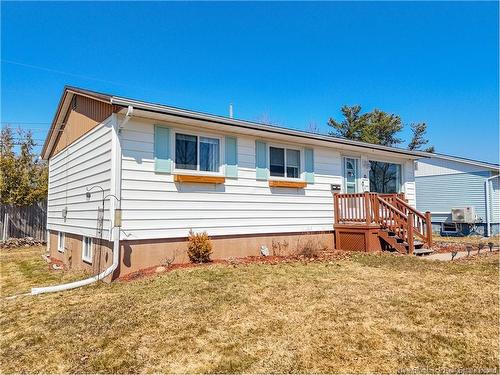 10 Collett Crt, Fredericton, NB 