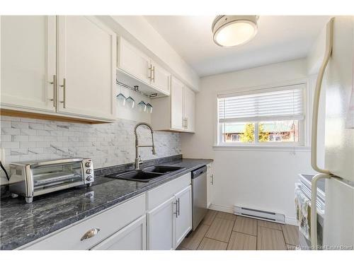 10 Collett Crt, Fredericton, NB 