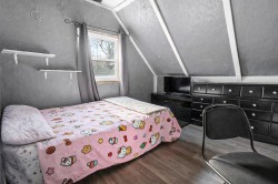 Bedroom - 