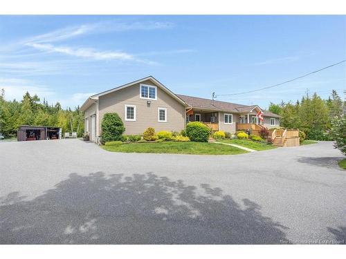 735 Hillcrest Rd, Saint John, NB 
