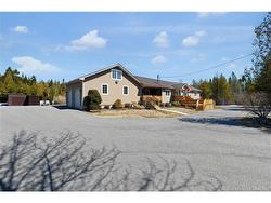 735 Hillcrest RD Saint John, NB E2N 2B6