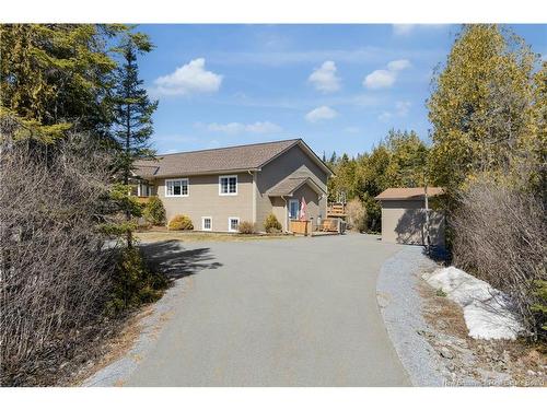 735 Hillcrest Rd, Saint John, NB 