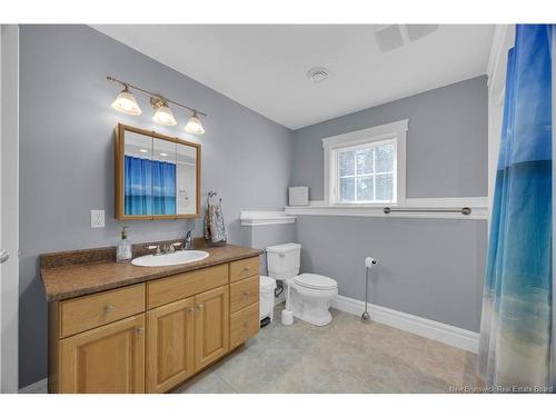 735 Hillcrest Rd, Saint John, NB 