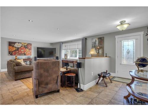 735 Hillcrest Rd, Saint John, NB 