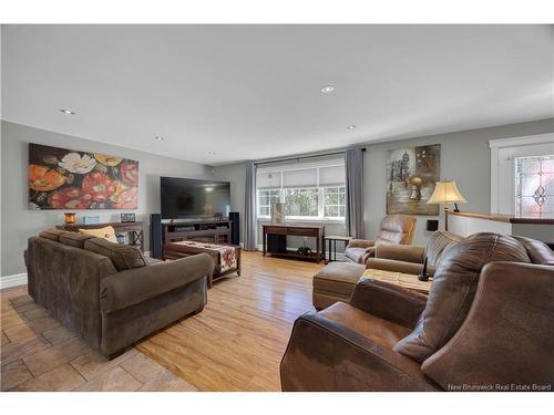 735 Hillcrest Rd, Saint John, NB 