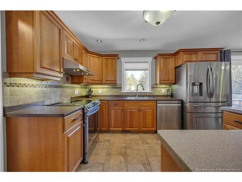 735 Hillcrest Rd, Saint John, NB 