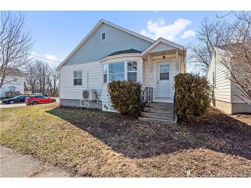 83 Douglas Ave, Moncton, NB 