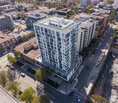 806-1097 View St  Victoria, BC V8V 0G9