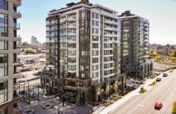 504-363 Tyee Rd Victoria, BC V9A 0B5