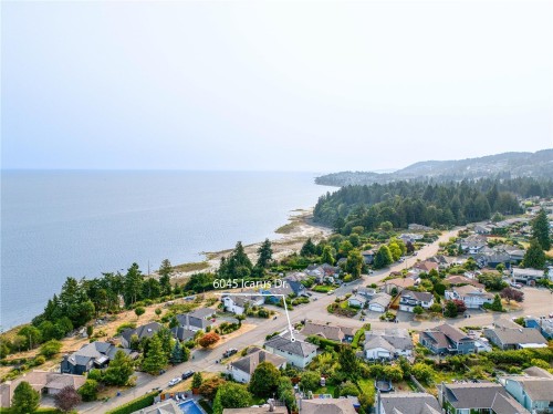 6045 Icarus Dr, Nanaimo, BC 