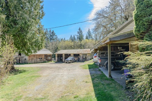 1671 Fulford-Ganges Rd, Salt Spring, BC 