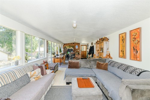 1671 Fulford-Ganges Rd, Salt Spring, BC 