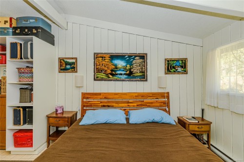 1671 Fulford-Ganges Rd, Salt Spring, BC 