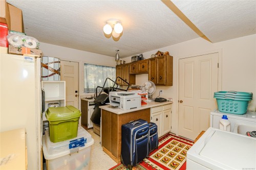 1671 Fulford-Ganges Rd, Salt Spring, BC 