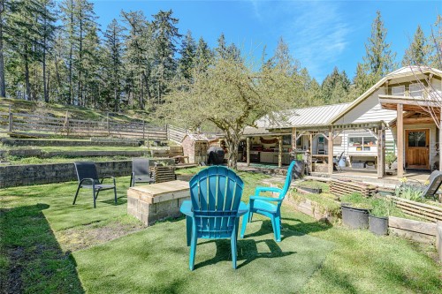 1671 Fulford-Ganges Rd, Salt Spring, BC 