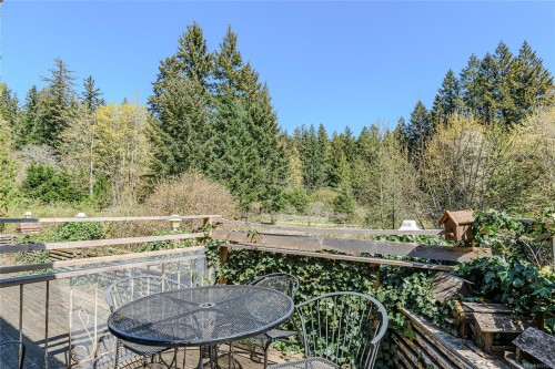 1671 Fulford-Ganges Rd, Salt Spring, BC 