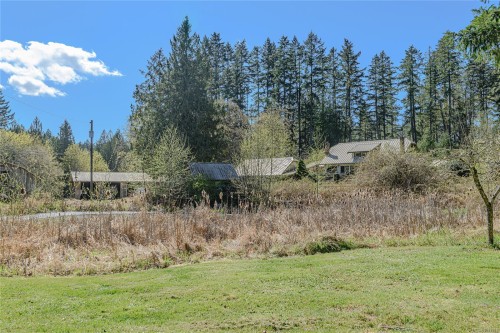 1671 Fulford-Ganges Rd, Salt Spring, BC 