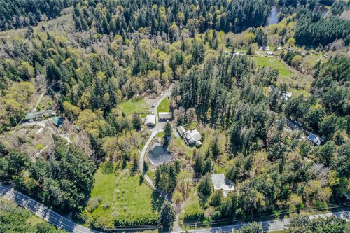1671 Fulford-Ganges Rd, Salt Spring, BC 
