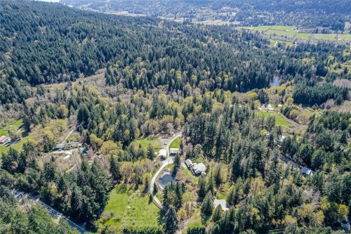 1671 Fulford-Ganges Rd, Salt Spring, BC 