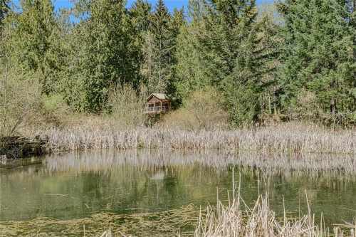 1671 Fulford-Ganges Rd, Salt Spring, BC 
