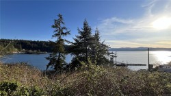1201 Port Washington Rd Pender Island, BC V0N 2M1