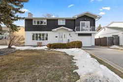 86 Clearwater RD  Winnipeg, MB R2J 2T5