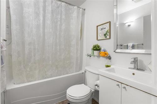 1132 Southwood Ave, Winnipeg, MB 