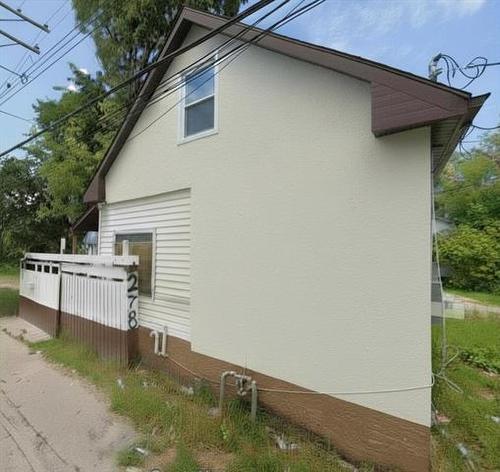278 Salter ST  Winnipeg, MB R2W 4K9
